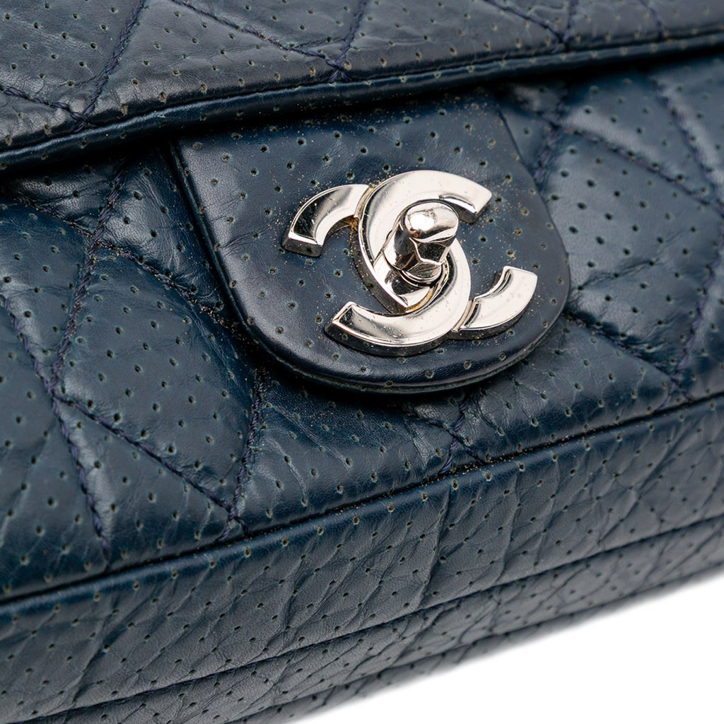Chanel CC Quilted Perforated Aged Calfskin Flap - Image 13