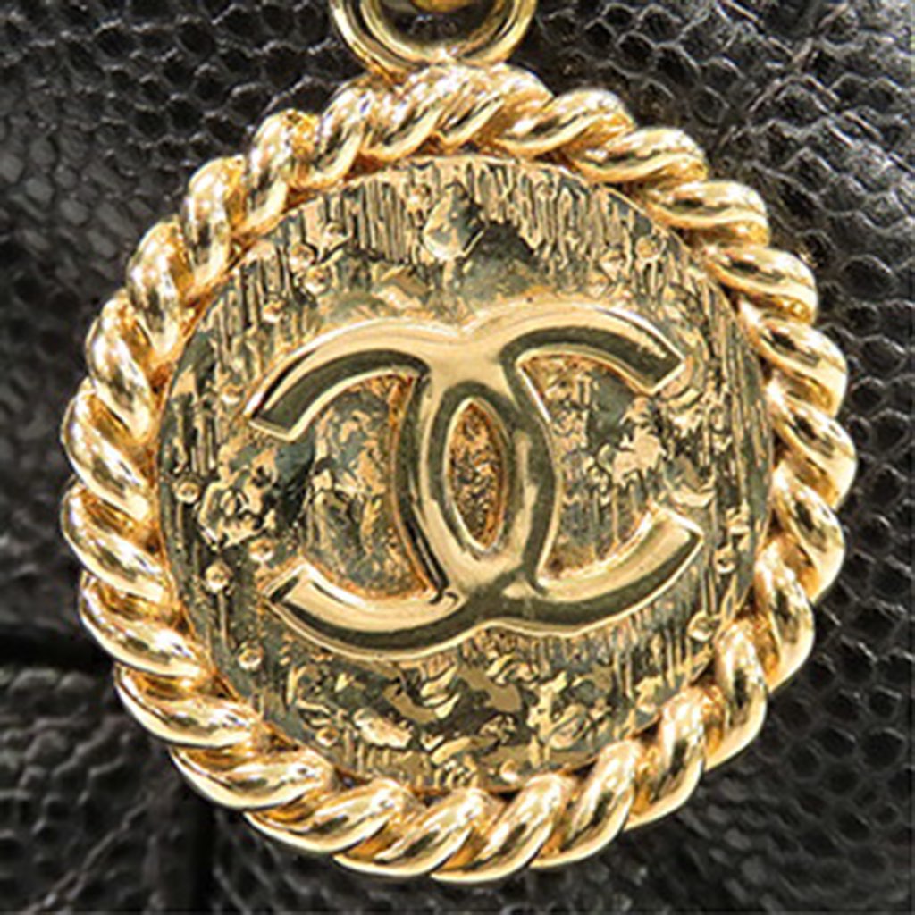 Chanel Caviar Medallion Tote - Image 10