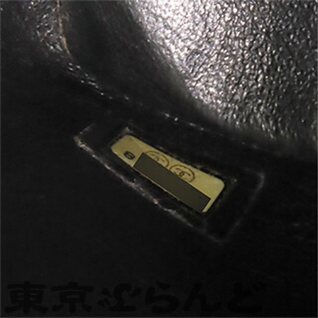 Chanel Caviar Medallion Tote - Image 12