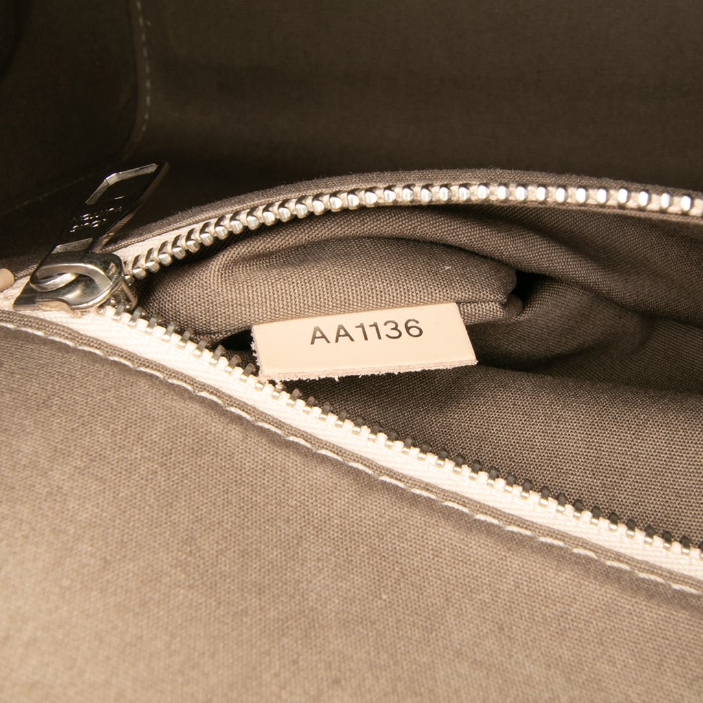 Louis Vuitton Epi Soufflot MM - Detail 1