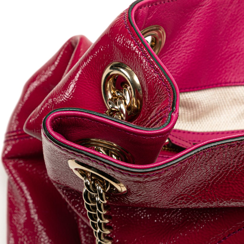 Gucci Medium Patent Soho Chain Tote - Image 10