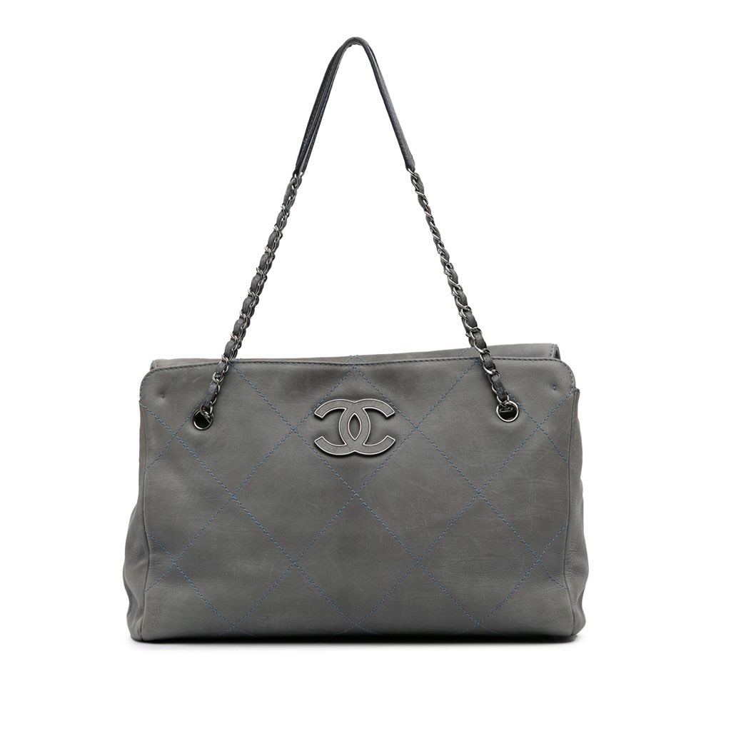 Chanel Large Calfskin Ultra Stitch Hamptons Enamel CC Tote