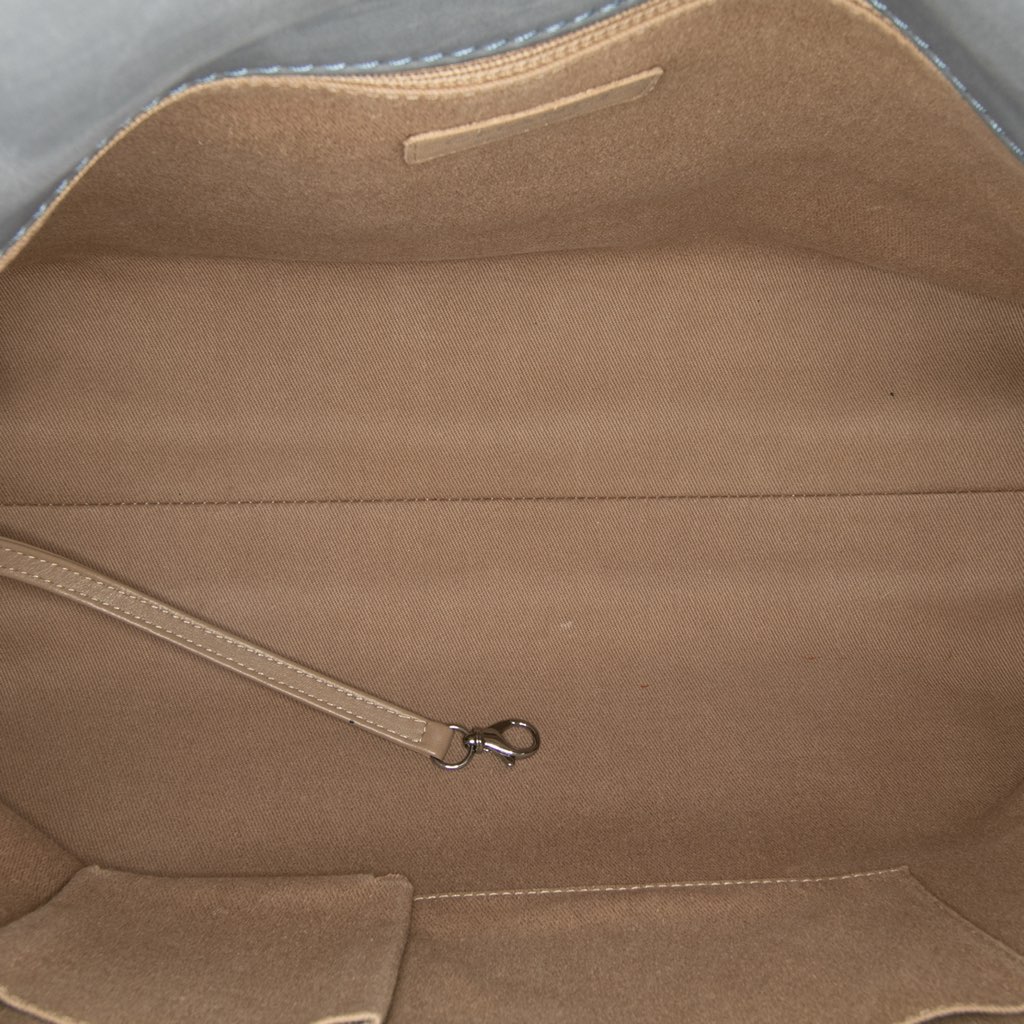 Chanel Large Calfskin Ultra Stitch Hamptons Enamel CC Tote - 4