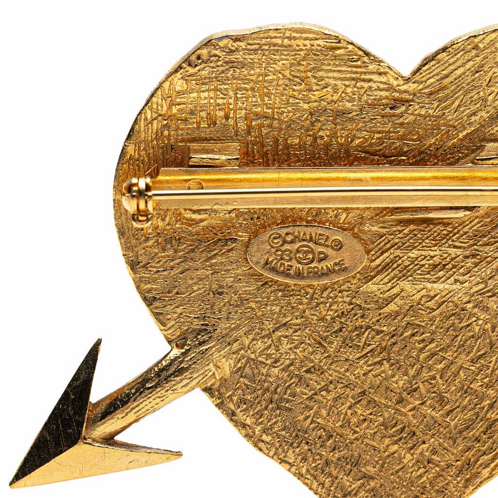 Chanel Gold Plated CC Arrow and Heart Brooch - Image 6