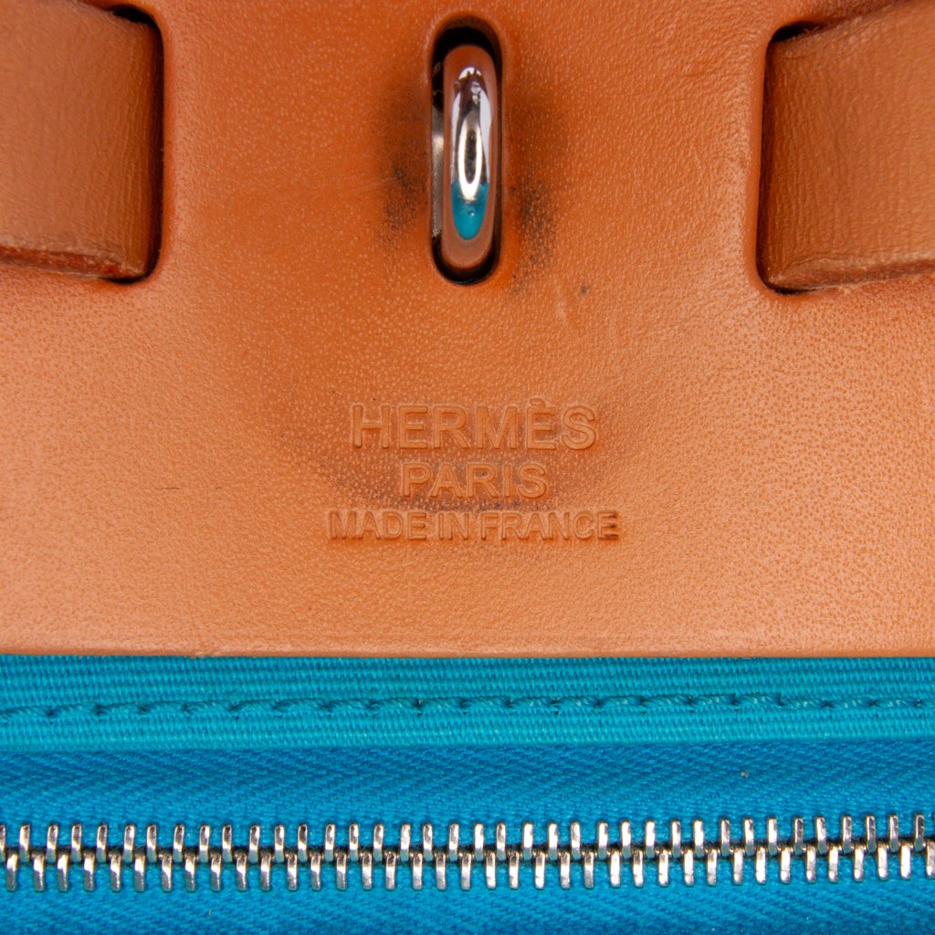 Hermès Toile Herbag Zip 39 - Side view