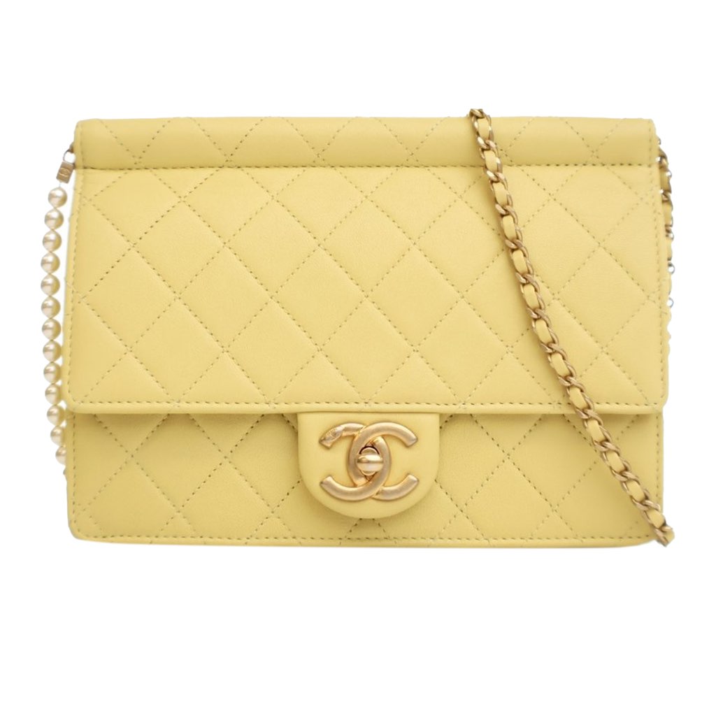 Chanel Quilted Lambskin Chic Pearls Flap
