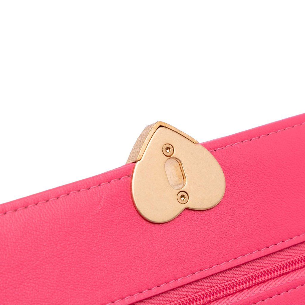 Chanel Quilted Lambskin Acrylic Coco Love Wallet on Chain - Image 12