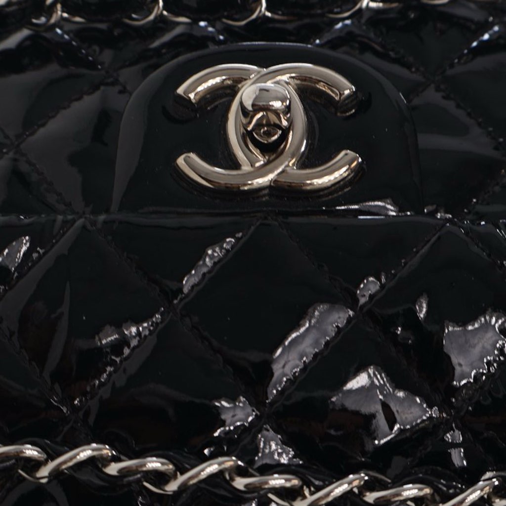 Chanel Medium Quilted Patent Upside Down Flap - Image 10