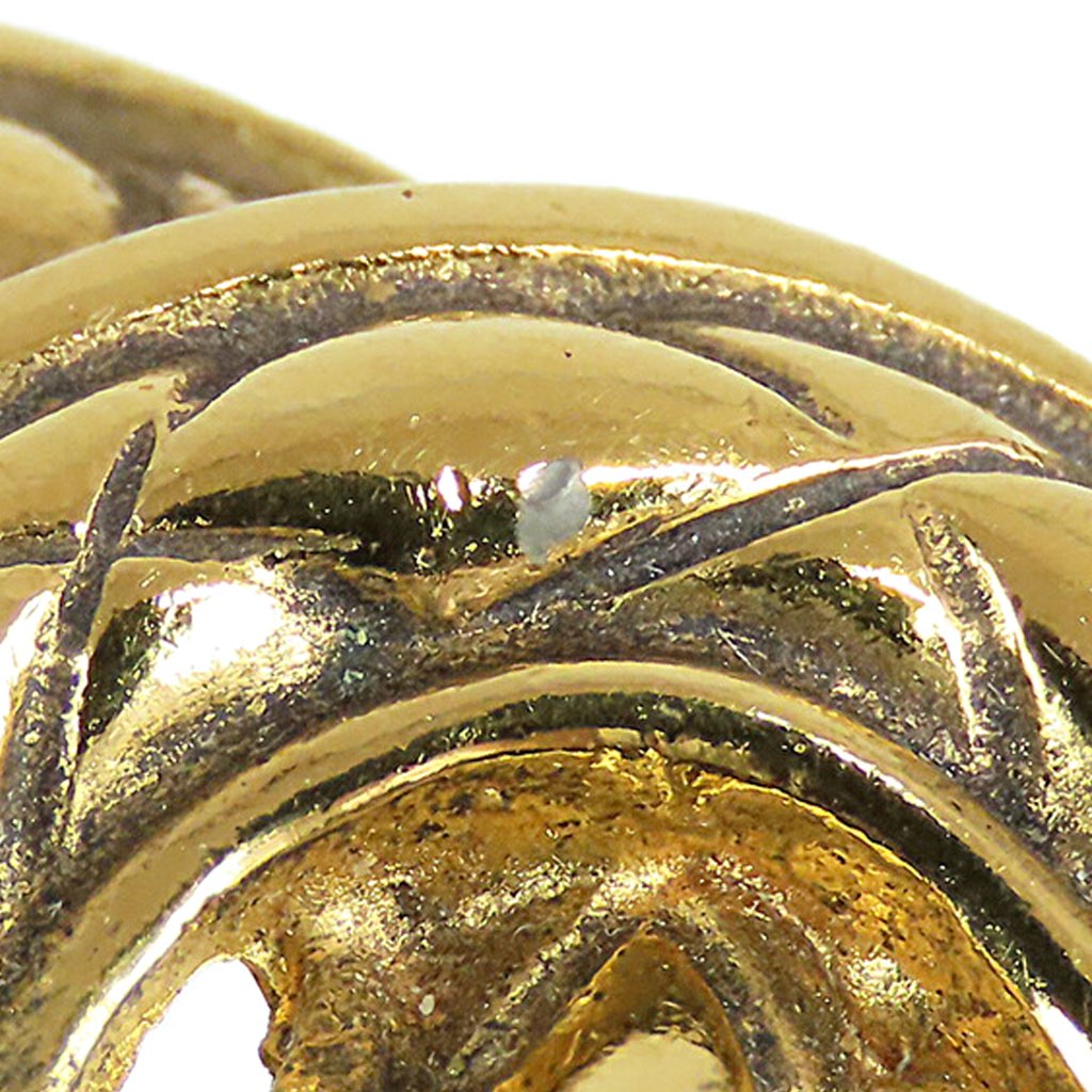 Chanel Gold Plated Quilted CC Clip On Earrings - Detail 1