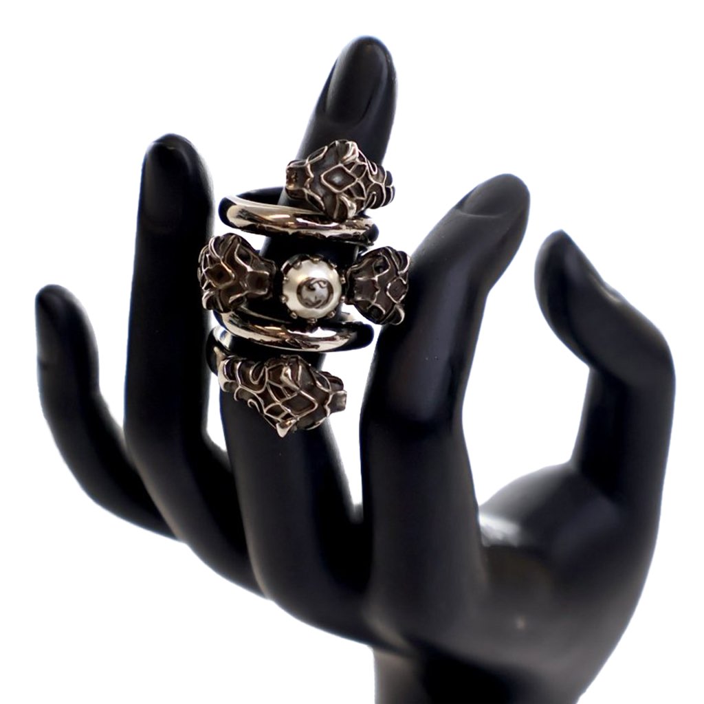 Gucci Silver Plated Faux Pearl Tiger Heads Double Wrap Ring - Image 6