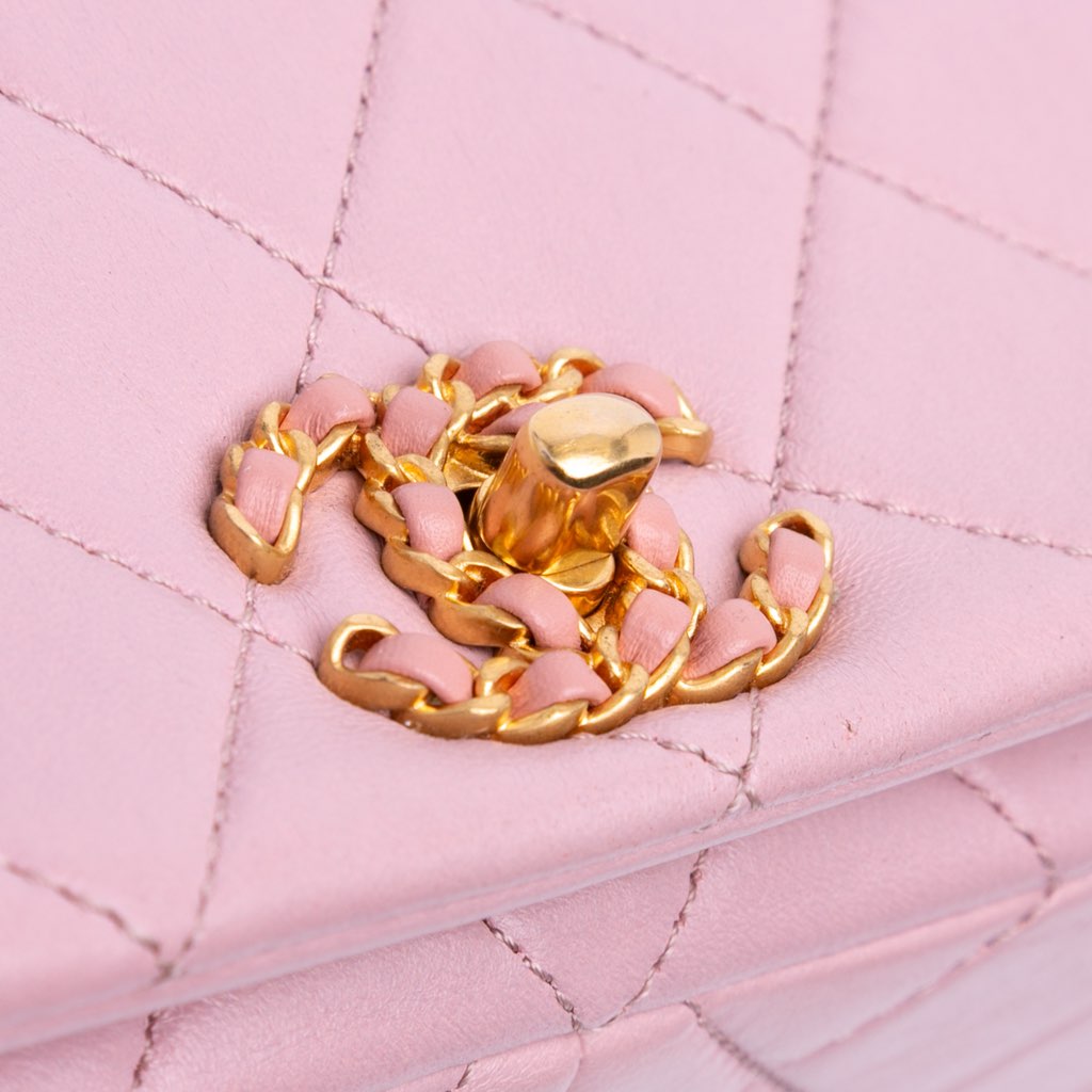 Chanel Quilted Lambskin Braided CC Single Flap - Detail 2