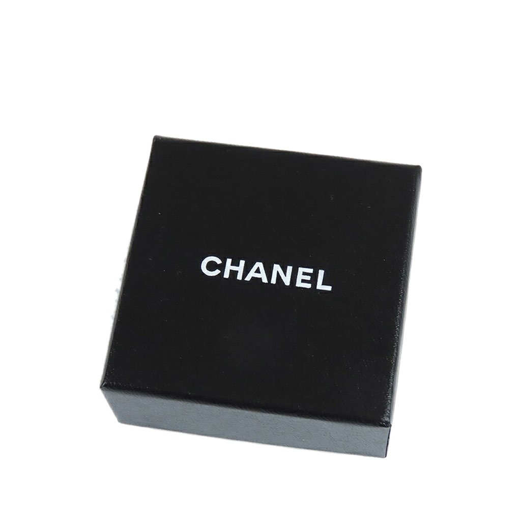 Chanel CC Gold Plated Cross Clip On Earrings - Detail 1
