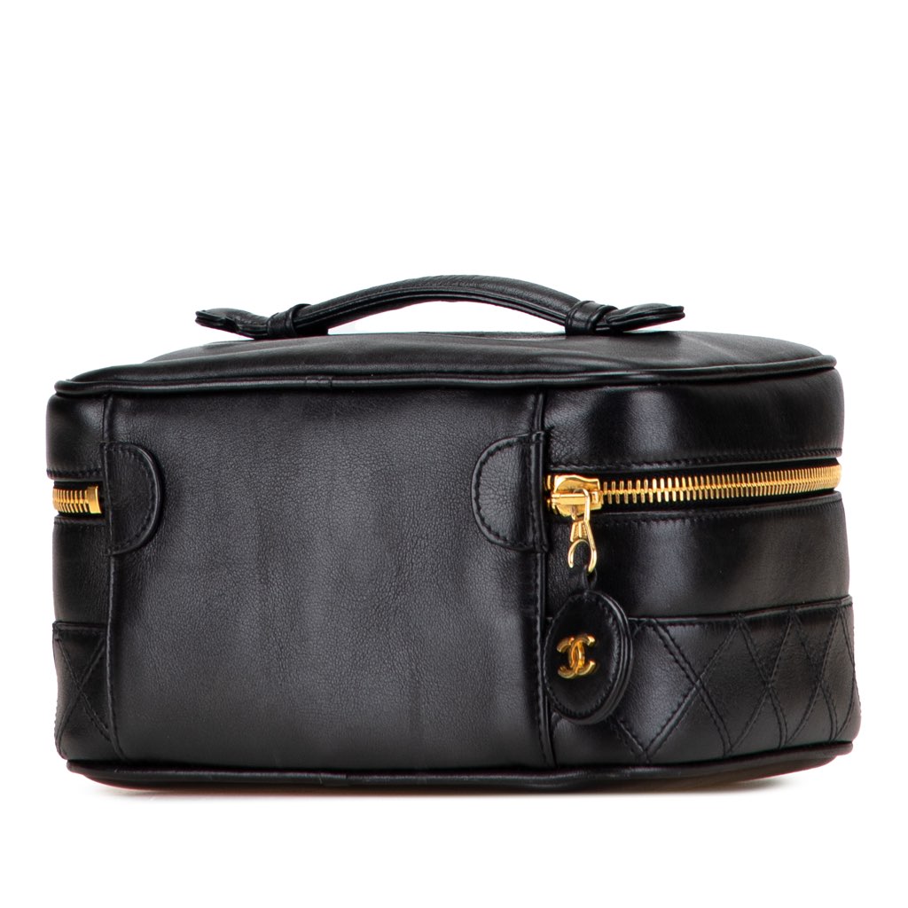 Chanel CC Quilted Lambskin Vanity Case - 2