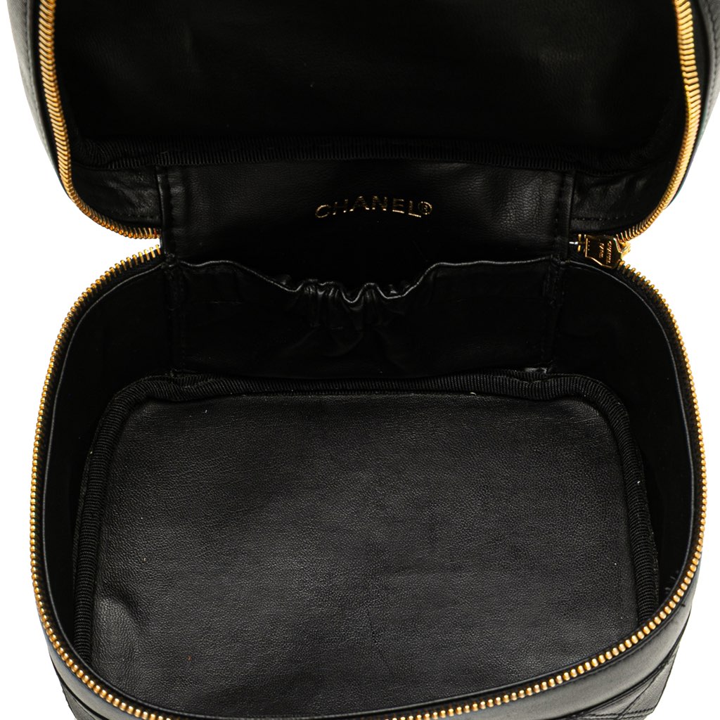Chanel CC Quilted Lambskin Vanity Case - 4