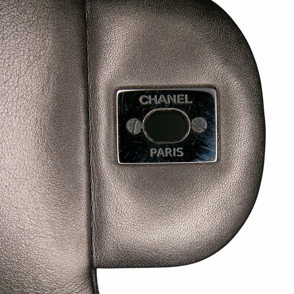 Chanel Jumbo Classic Lambskin Double Flap - Image 10