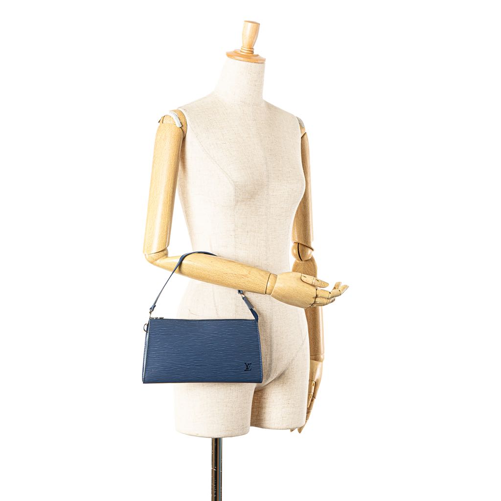 Louis Vuitton Epi Pochette Accessoires - Image 14