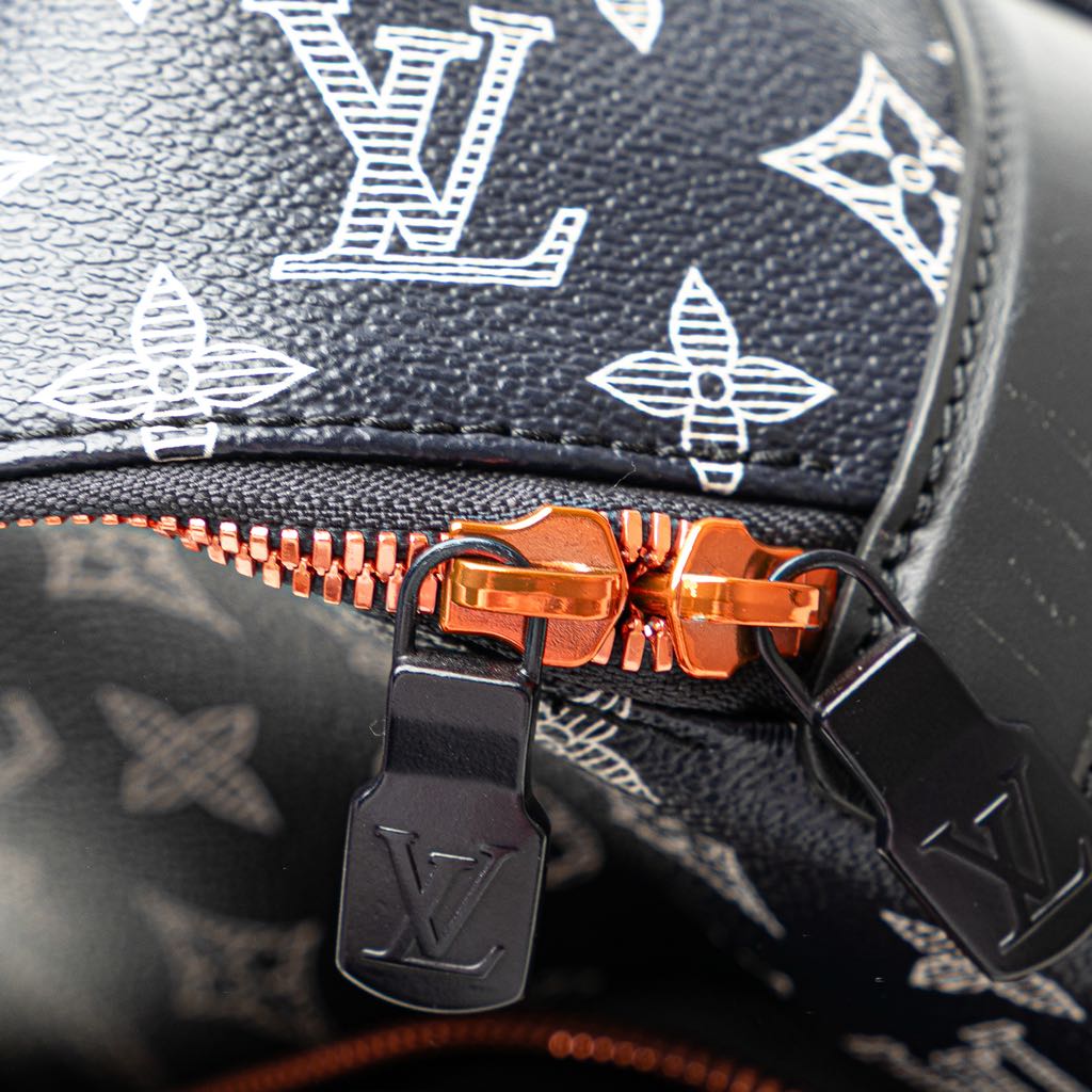 Louis Vuitton Monogram Upside Down Ink Apollo - Detail 2
