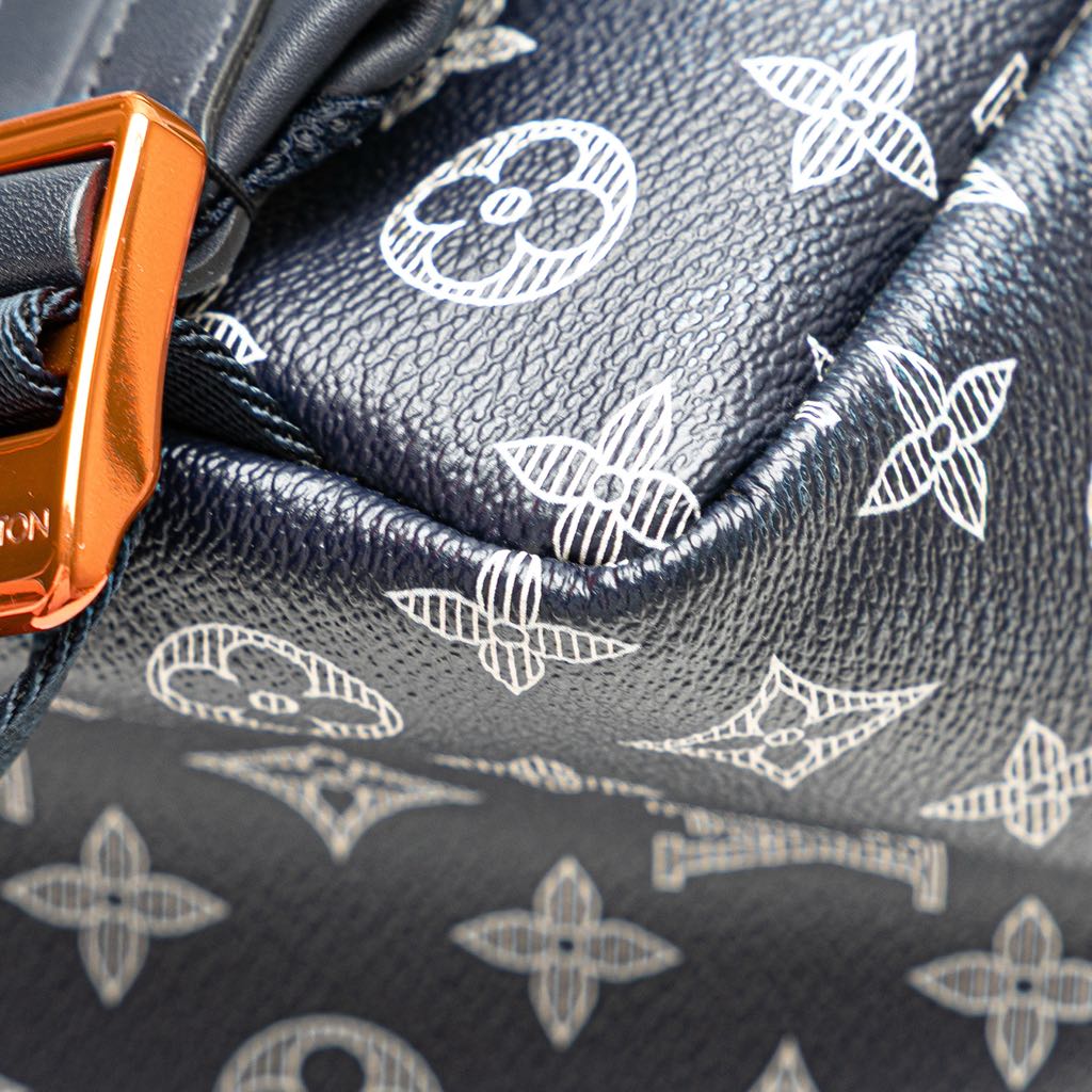 Louis Vuitton Monogram Upside Down Ink Apollo - Image 10