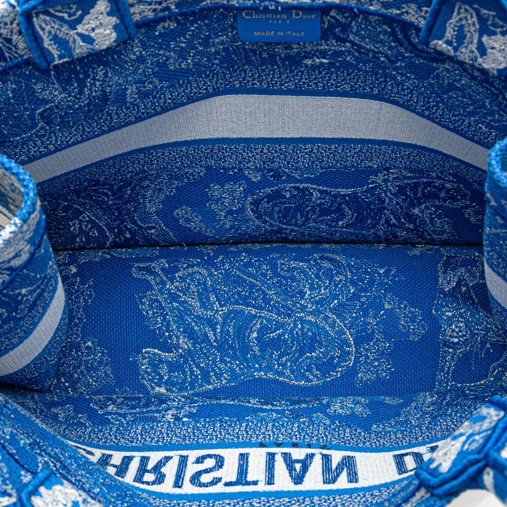 Dior Medium Canvas Embroidered Dioriviera Toile De Jouy Book Tote - 4