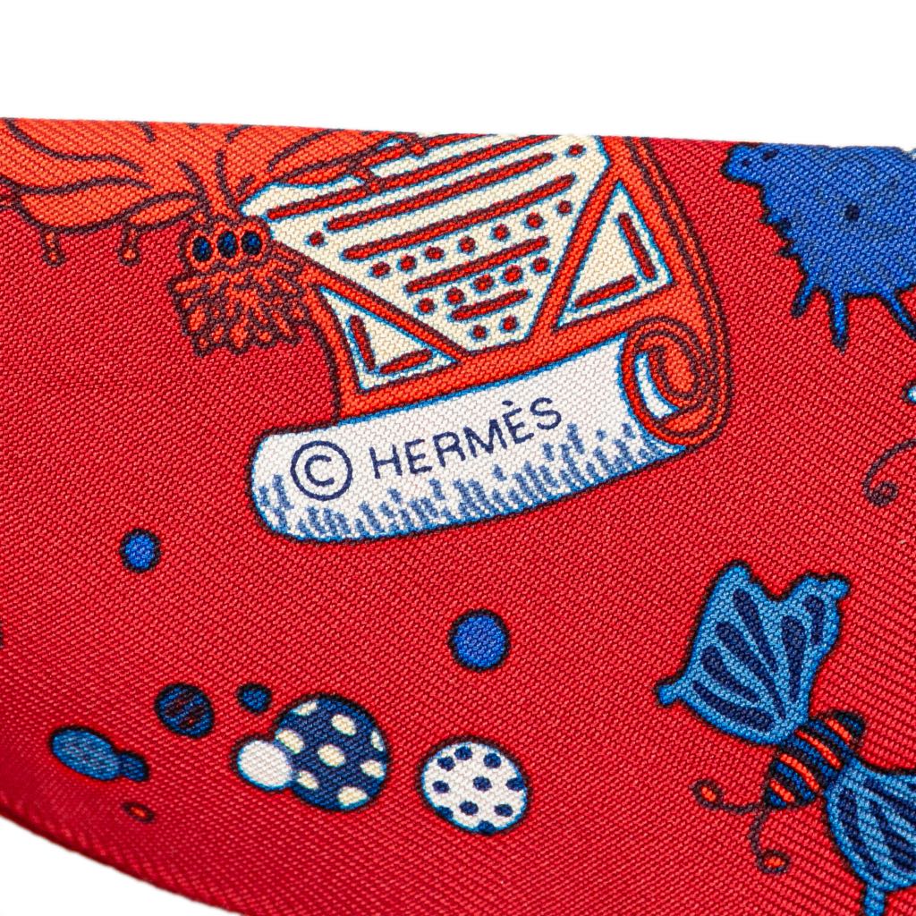 Hermès La Folle Parade Silk Twilly Scarf - Side view