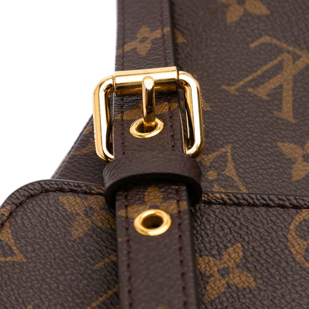 Louis Vuitton Monogram Pochette Metis - Detail 2