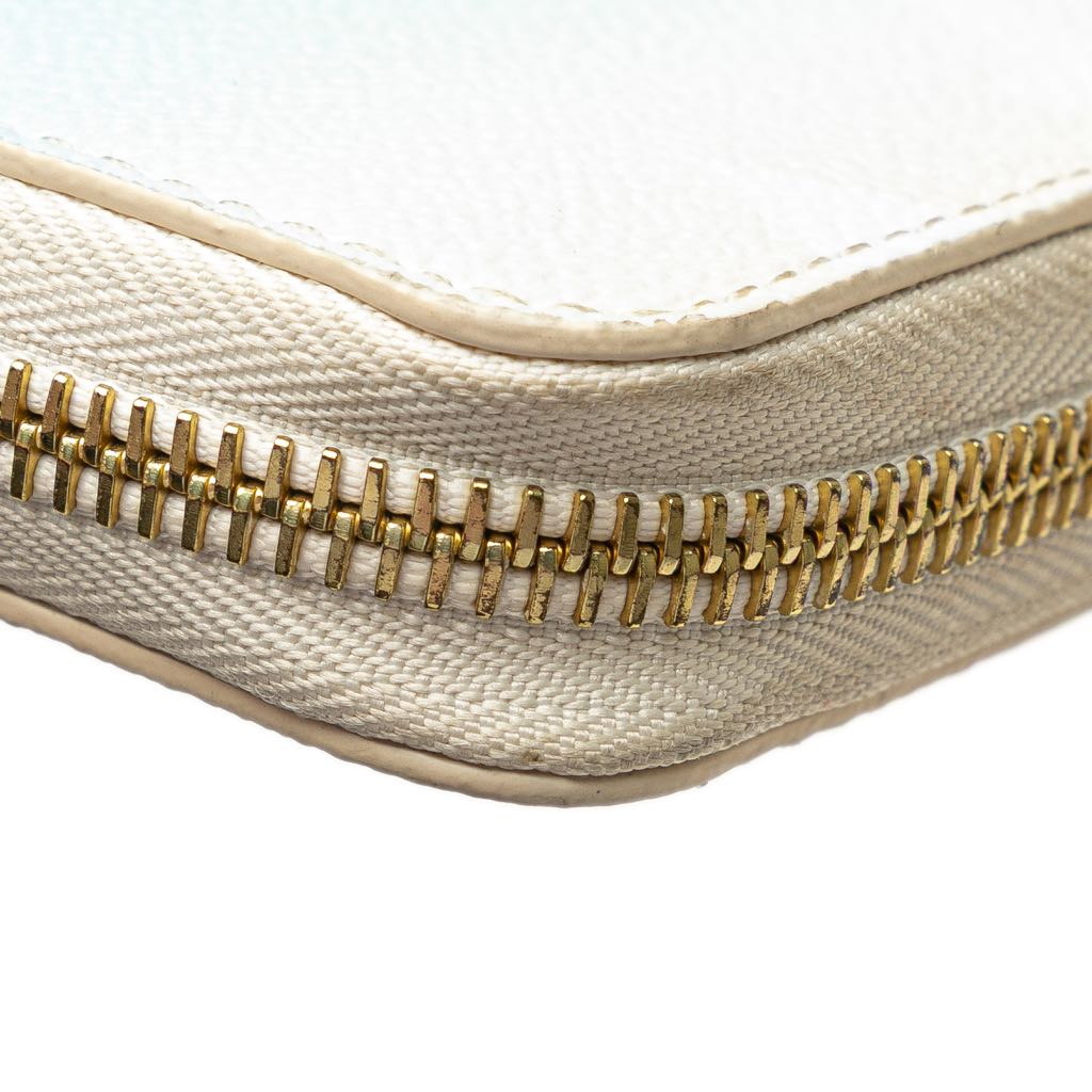 Louis Vuitton Monogram Giant By The Pool Zippy Wallet - Image 10