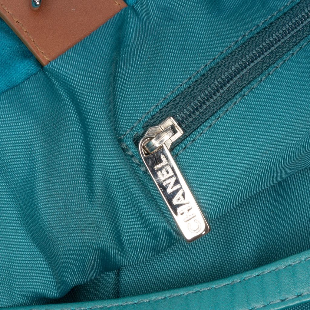 Chanel CC Quilted Nylon Graffiti Watercolour Shopping Tote - Image 10