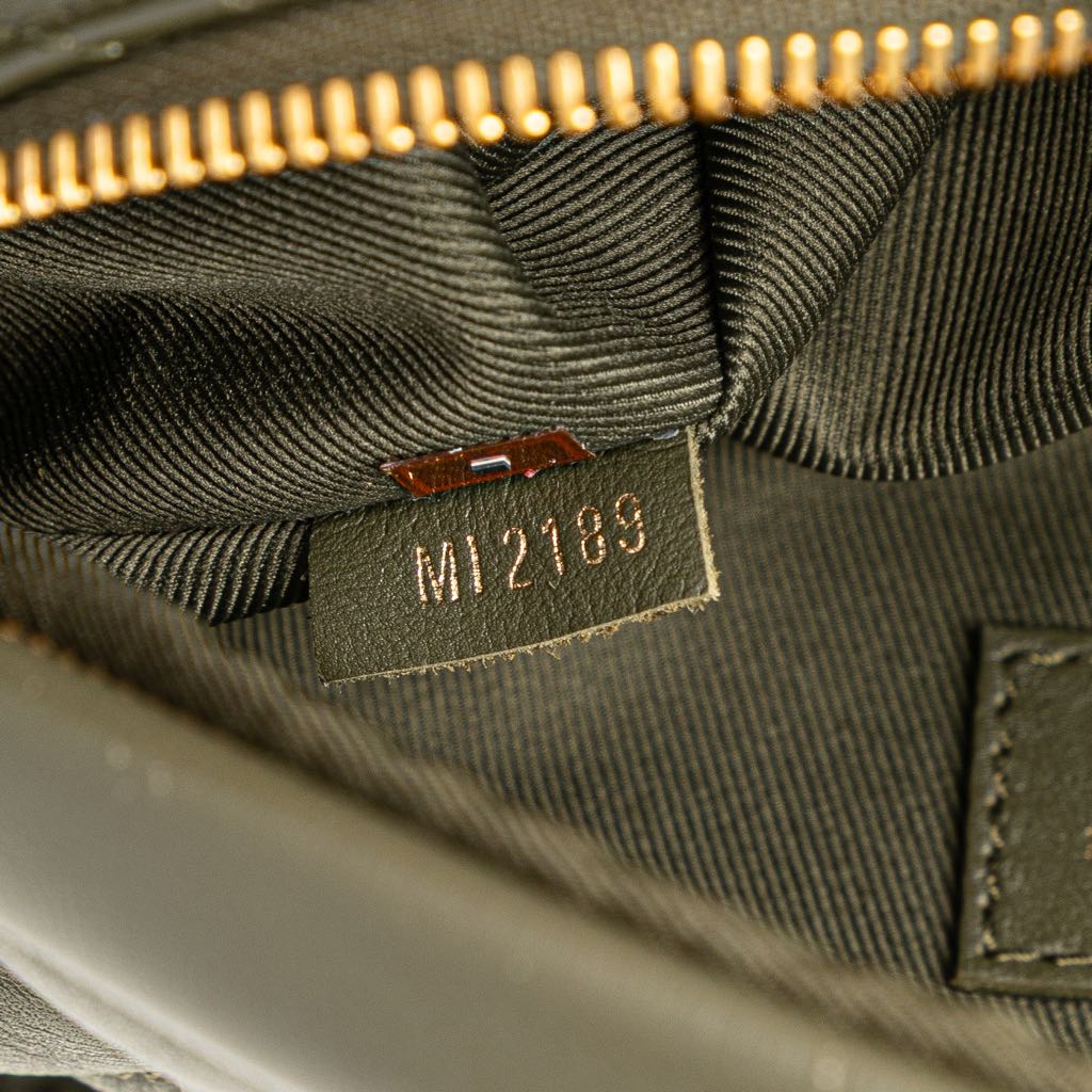 Louis Vuitton New Wave Bumbag - Detail 1