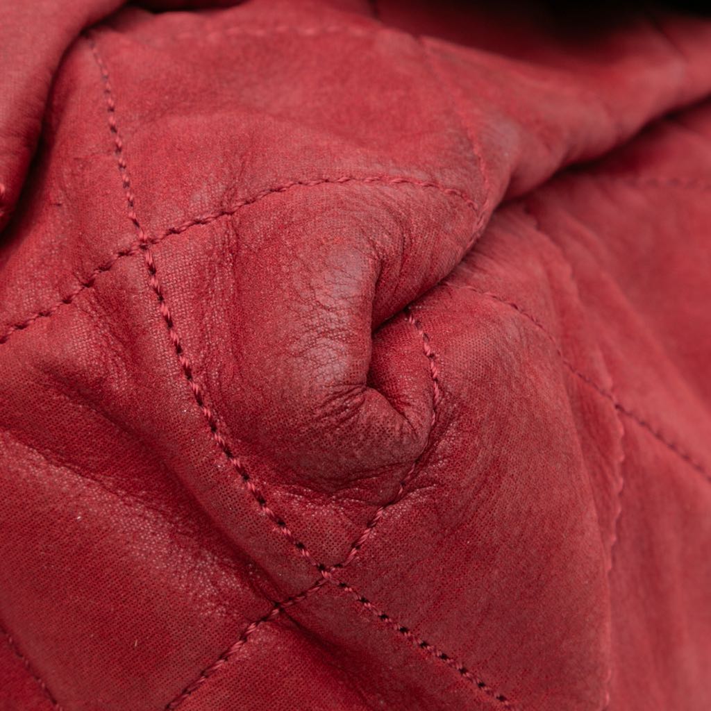 Chanel Large Aged Calfskin Chic Quilt Flap - Image 12