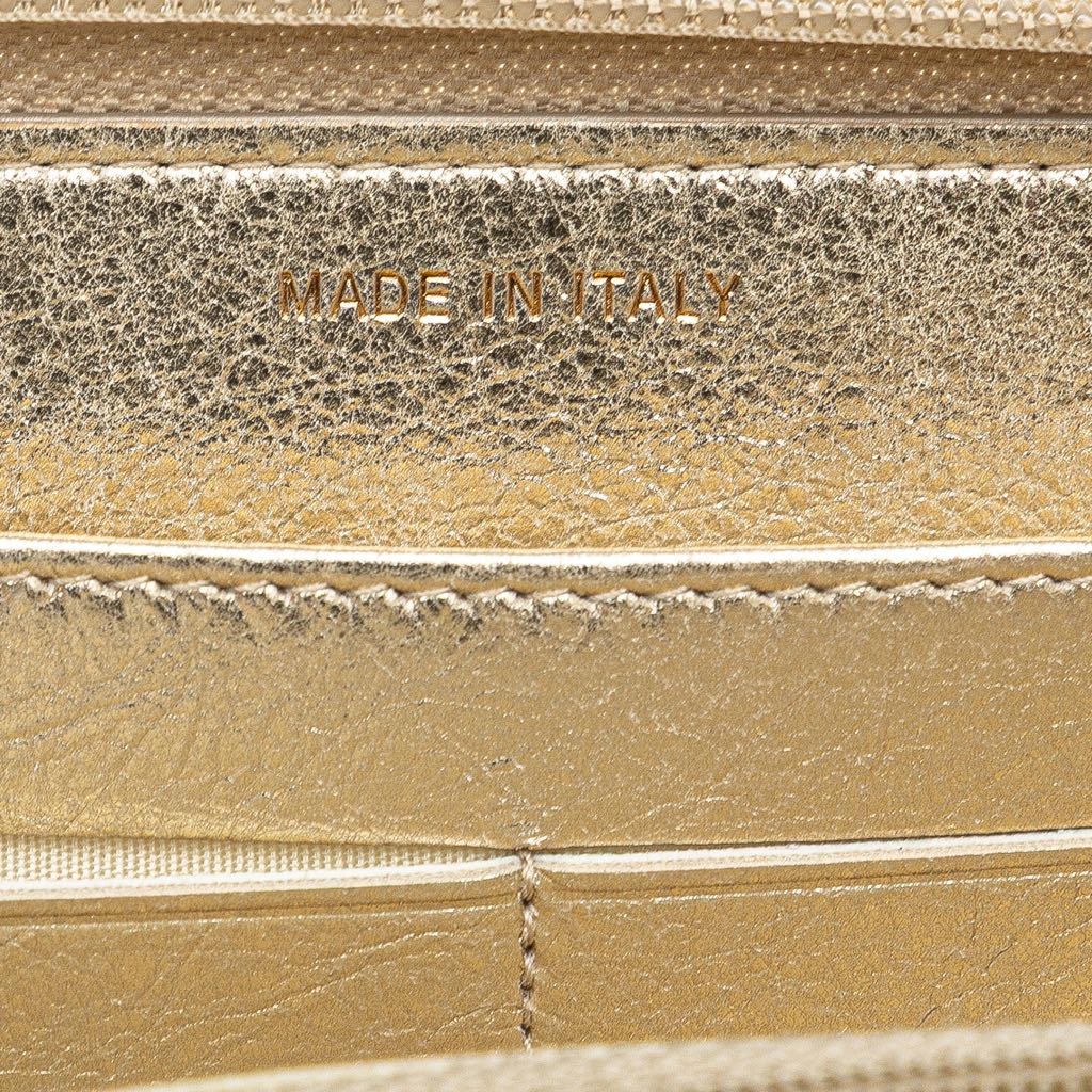 Chanel CC Metallic Lambskin Zip Around Wallet - Detail 1