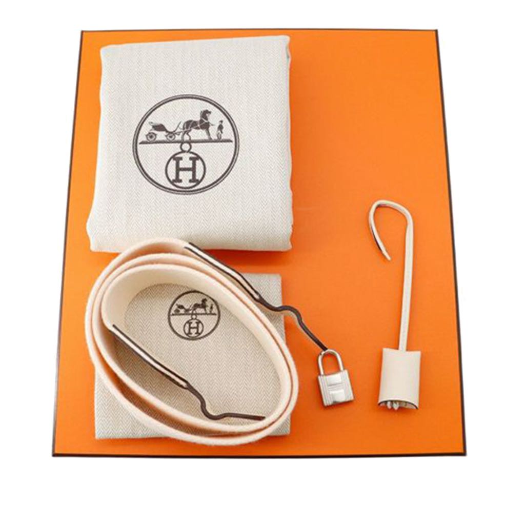 Hermès Mini Toile and Swift Victoria III Fourre Tout - Image 10