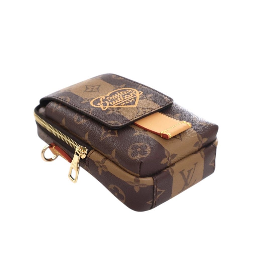 Louis Vuitton Nigo Monogram Reverse Double Phone Pouch - Image 13
