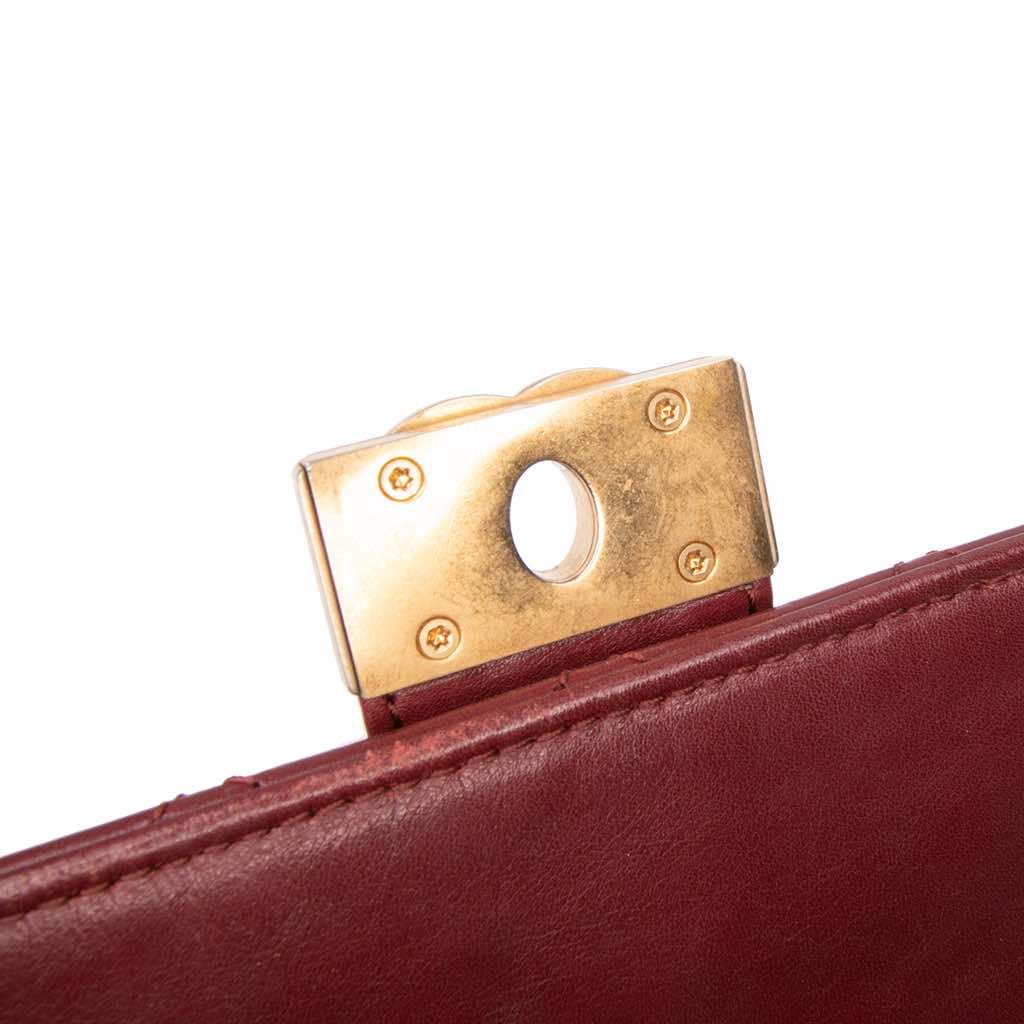 Chanel CC Stitched Calfskin Chain Flap - Detail 2