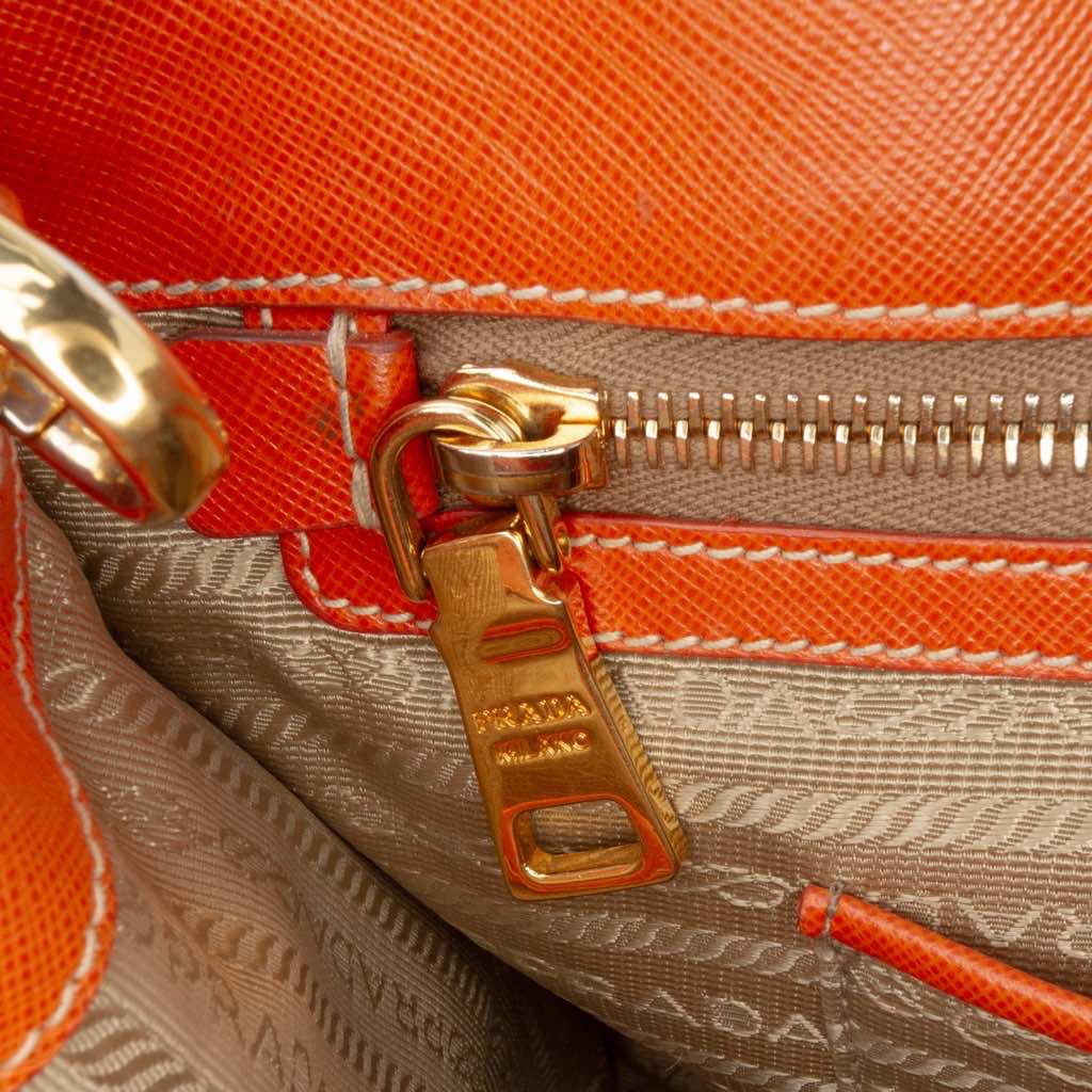 Prada Saffiano Trimmed Canvas Canapa Logo Double Zip Satchel - Detail 2