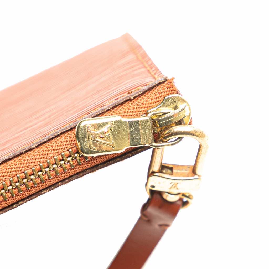 Louis Vuitton Epi Pochette Accessoires - Detail 2