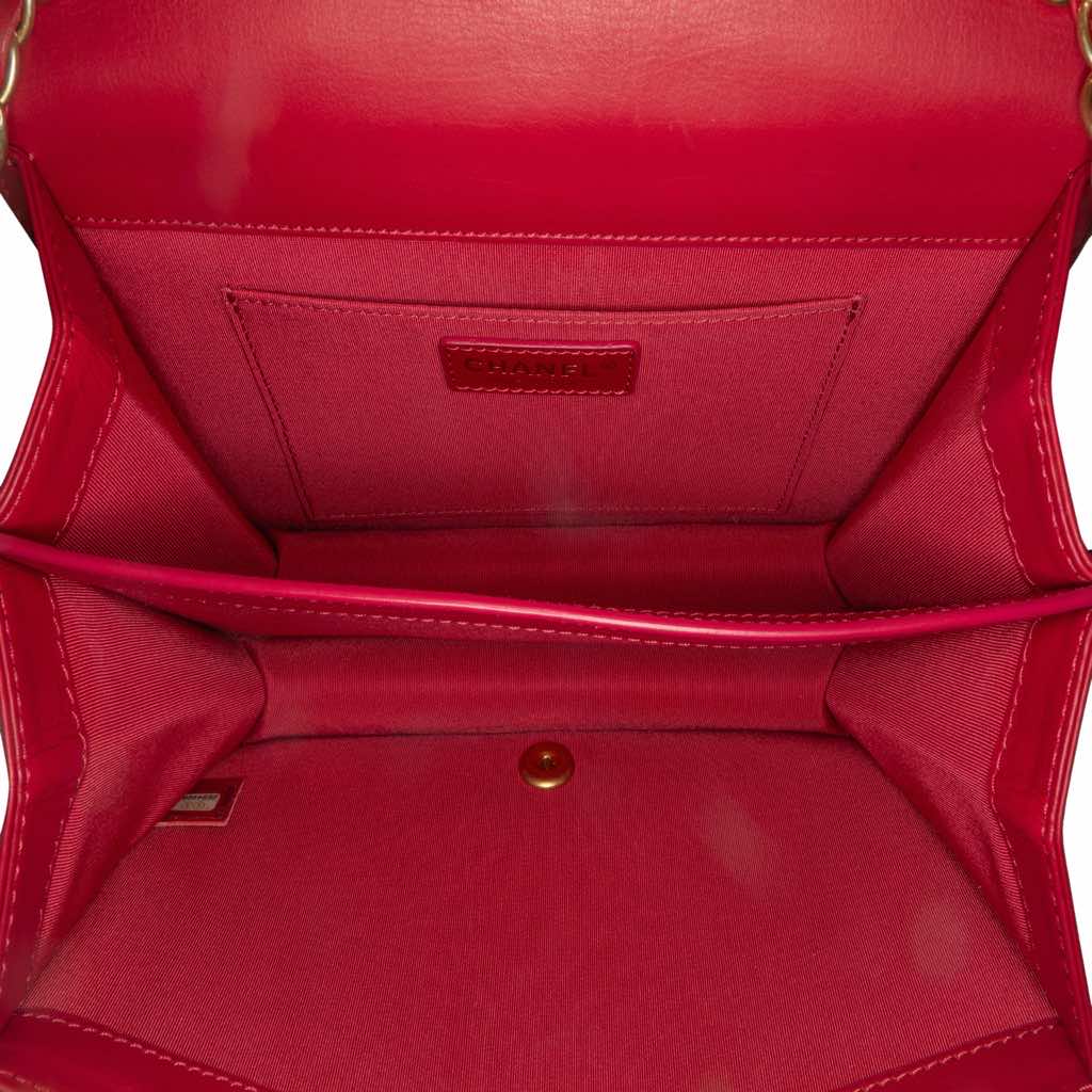 Chanel Medium Quilted Calfskin Everyday Chic Flap - 4