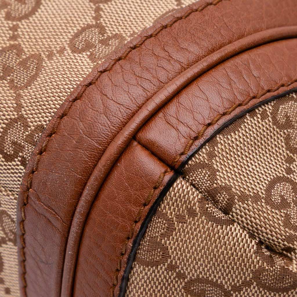 Gucci Medium GG Canvas Bella Shoulder Bag - Detail 2