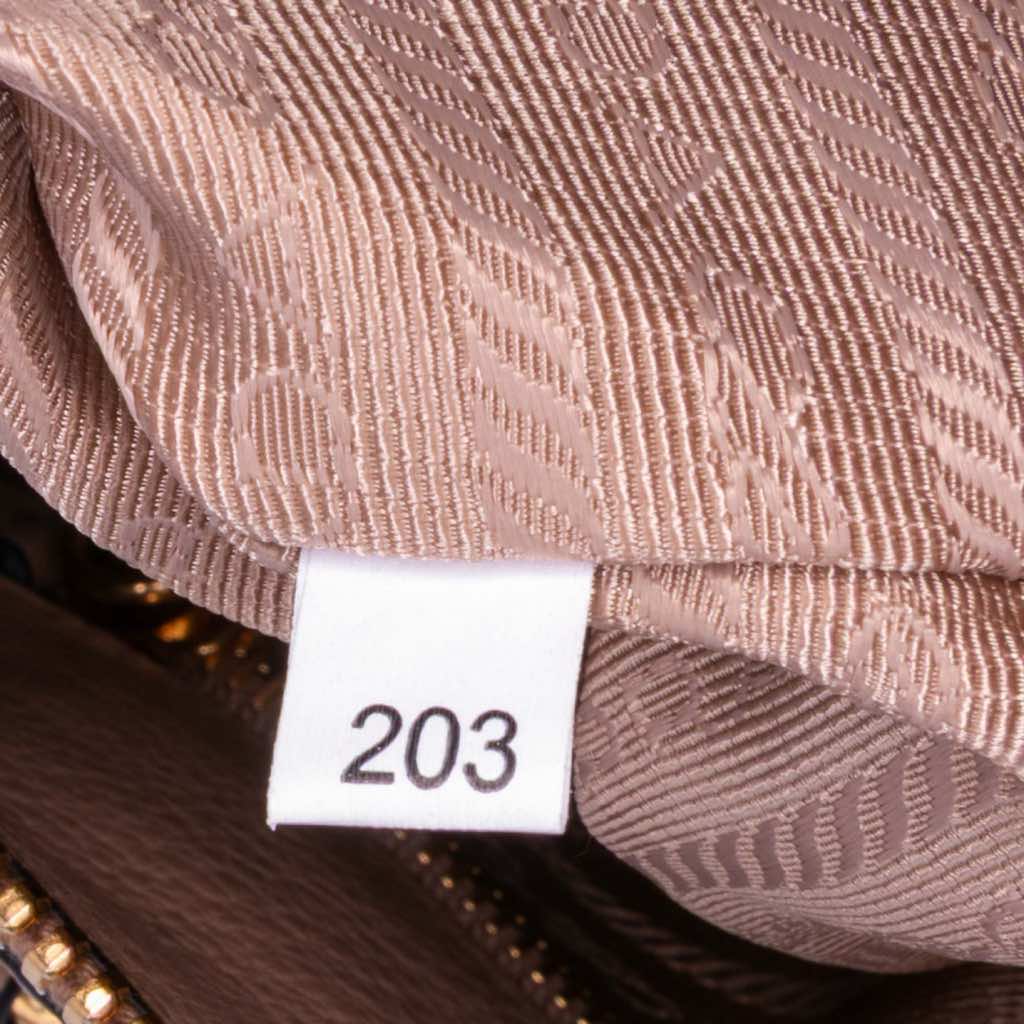 Prada Vitello Daino Sacca 2 Manici Convertible Tote - Detail 1