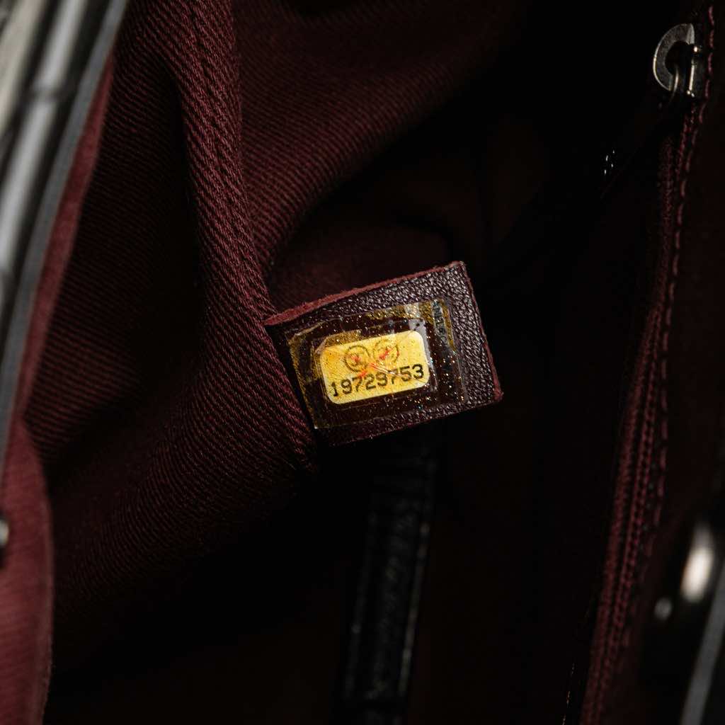 Chanel Small Quilted Glazed Calfskin Duo Color Tote - Detail 1