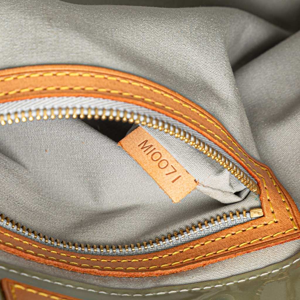 Louis Vuitton Monogram Vernis Reade PM - Detail 1