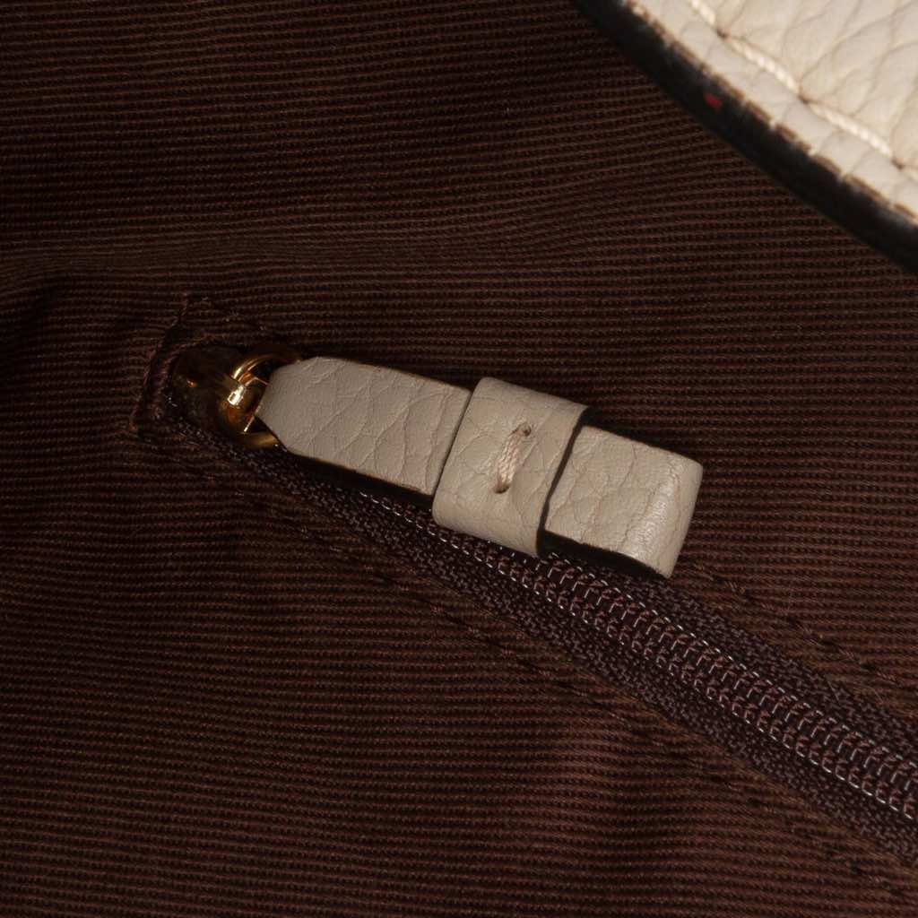 Loewe Anagram Canvas New Road Hobo - Detail 1