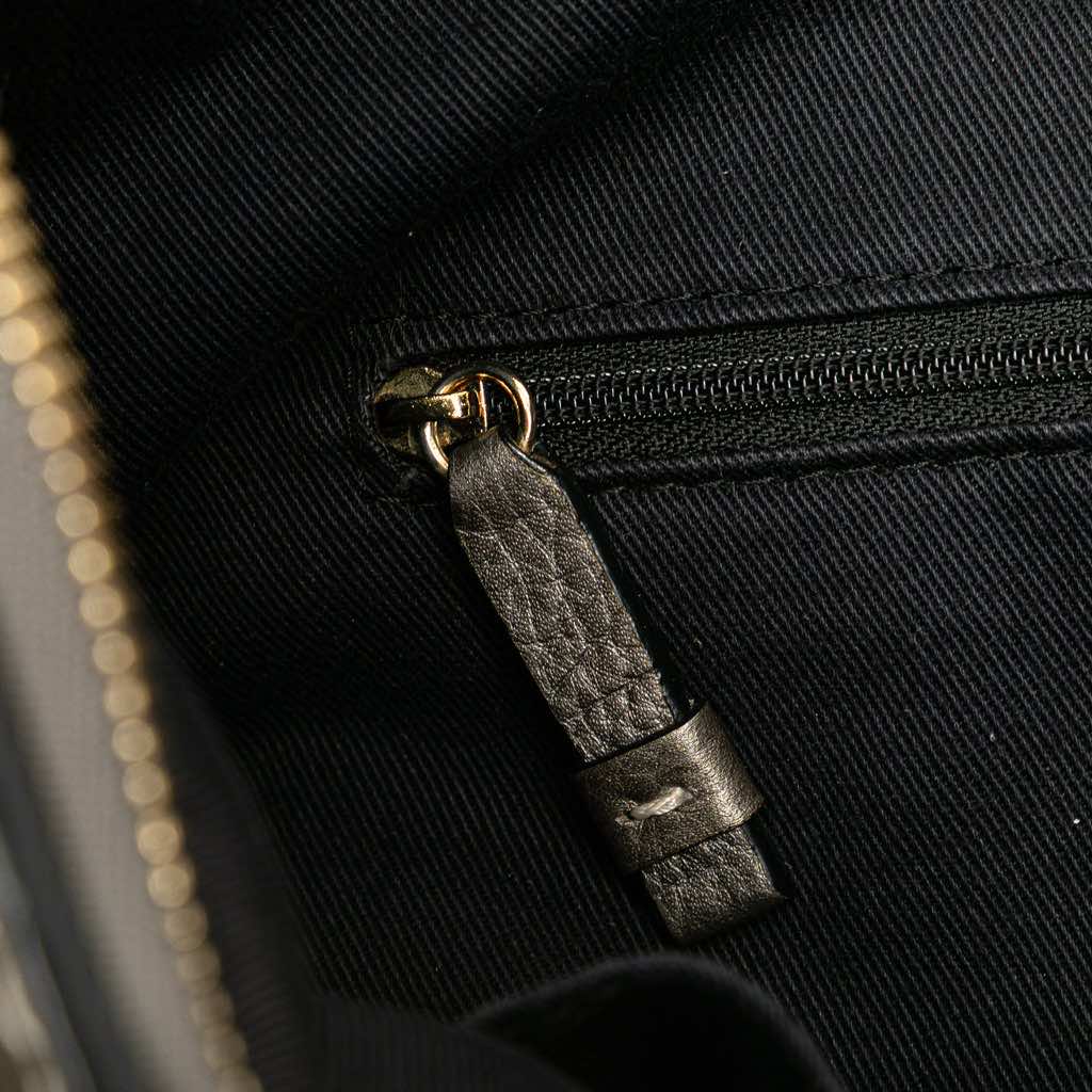 Loewe Anagram Canvas New Road Hobo - Detail 2