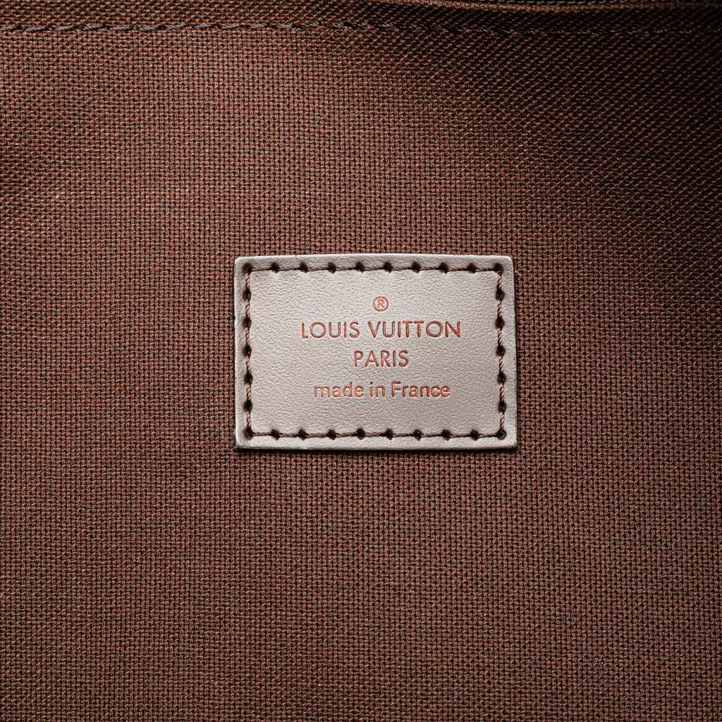 Louis Vuitton Damier Ebene Eole 50 - Side view