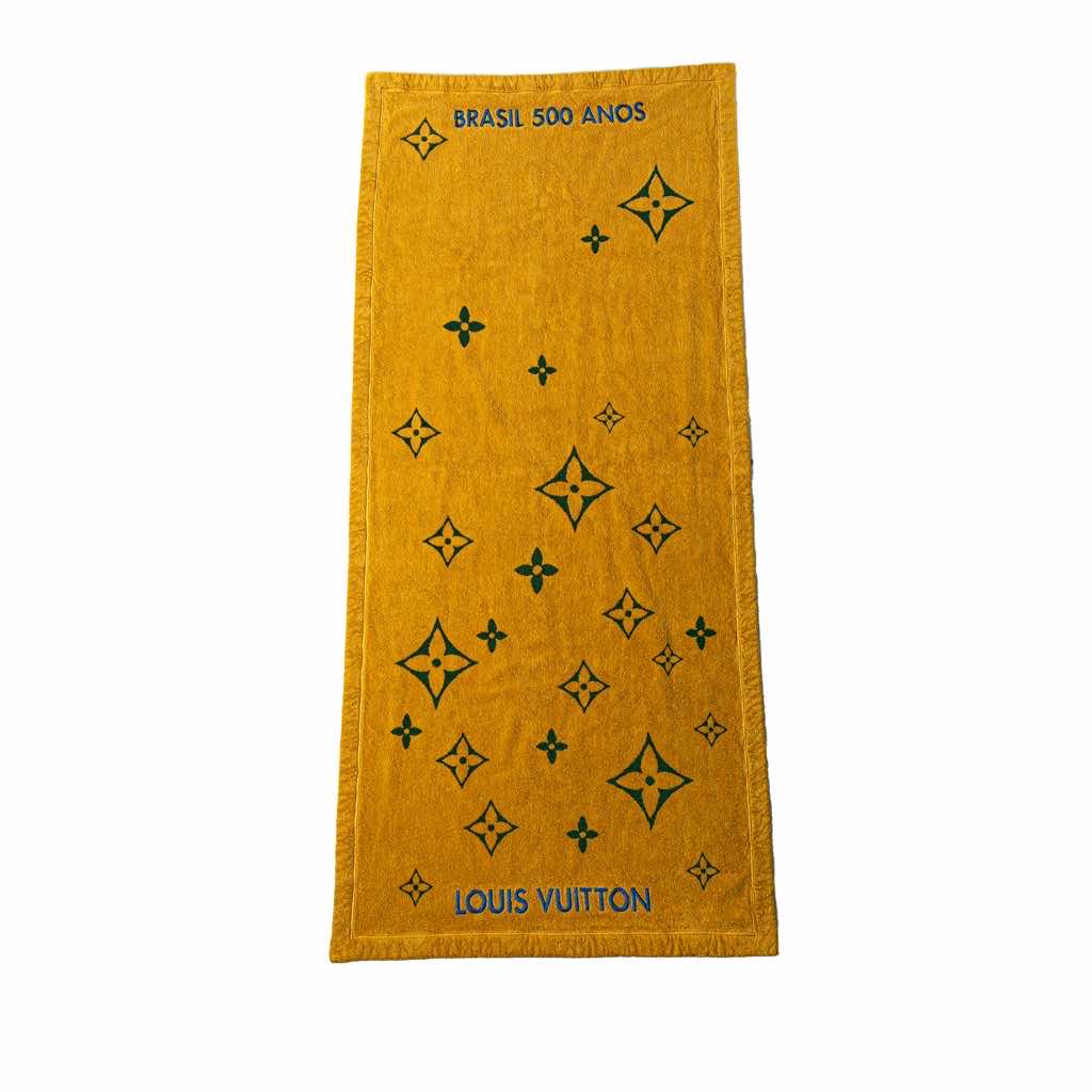 Louis Vuitton Limited Edition Brazil 500th Anniversary Monogram Vinyl Clear Cabas - Image 10