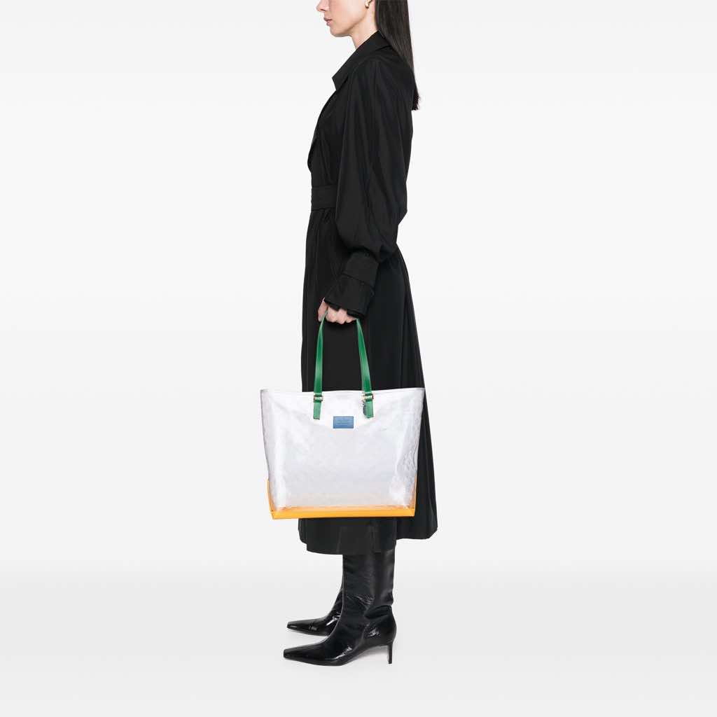 Louis Vuitton Limited Edition Brazil 500th Anniversary Monogram Vinyl Clear Cabas - Image 12