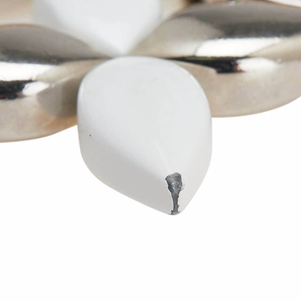 Louis Vuitton Silver Resin LV Twist Key Ring - Image 10