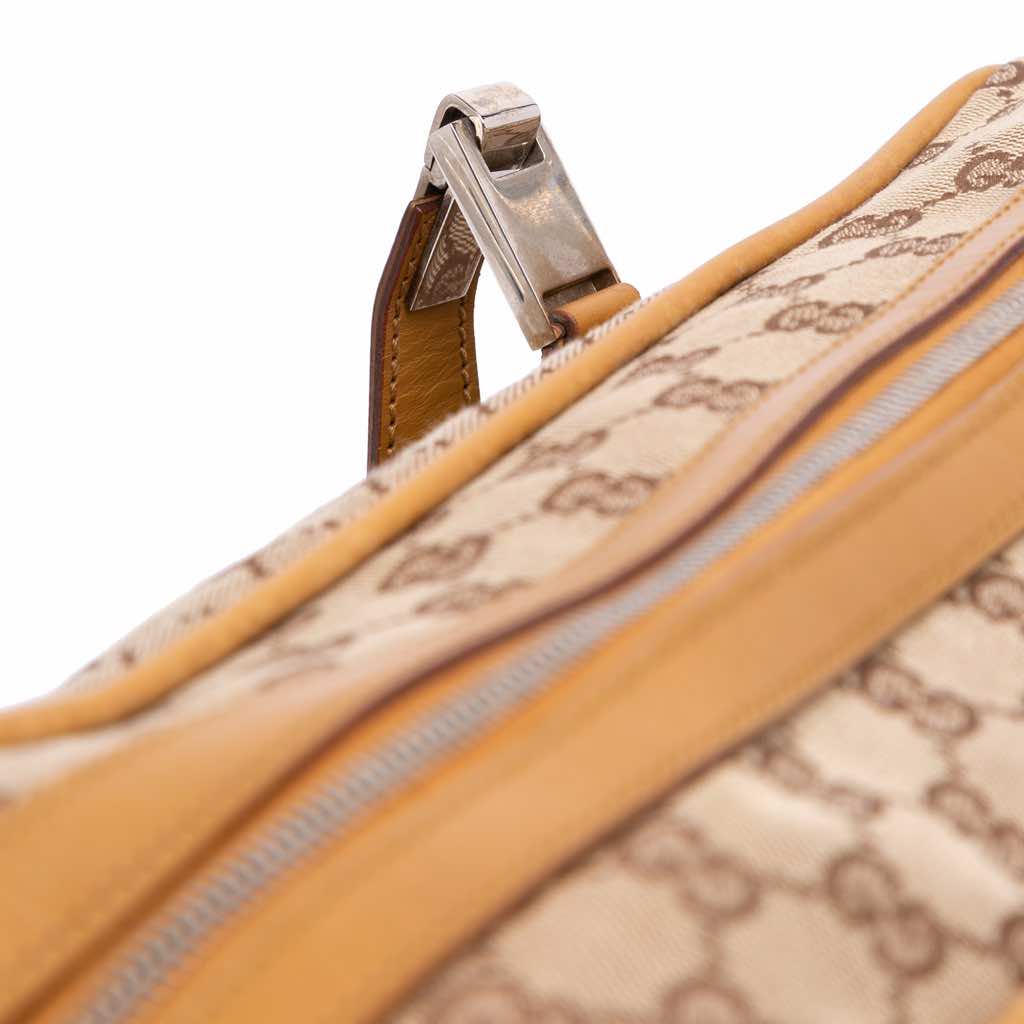 Gucci GG Canvas Travel Bag - Image 12