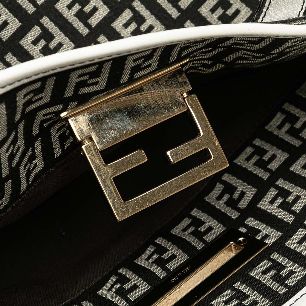 Fendi Zucchino Canvas Tote - Detail 2