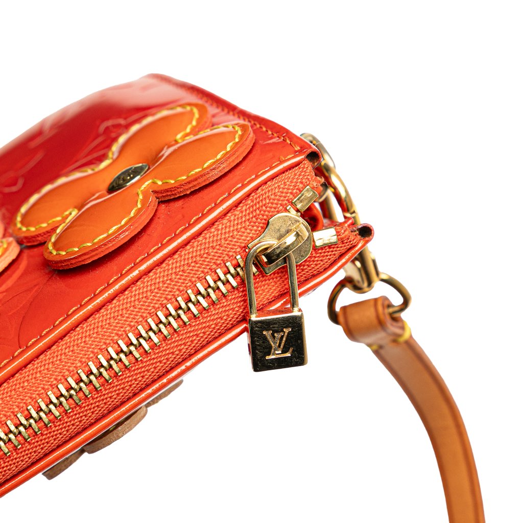 Louis Vuitton Monogram Vernis Fleurs Lexington Pochette - Detail 2