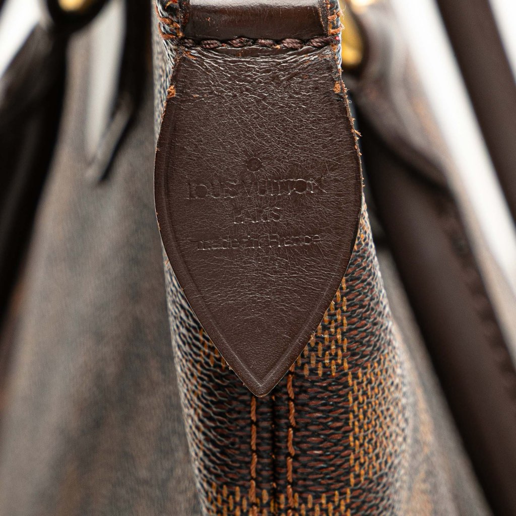 Louis Vuitton Damier Ebene Saleya MM - Side view